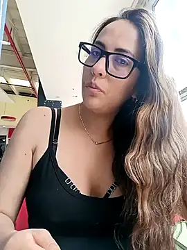 Snapshot of Lena-32 chatting on 12-23-24, 05:54 Lena-32 online show from 12-23-24, 05:54