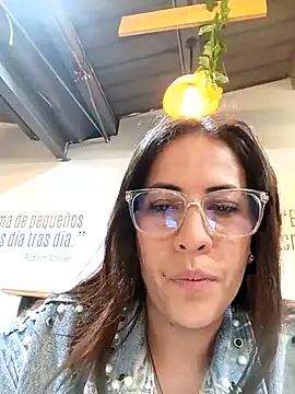 Lena-32 online show from 04-04-26, 11:57