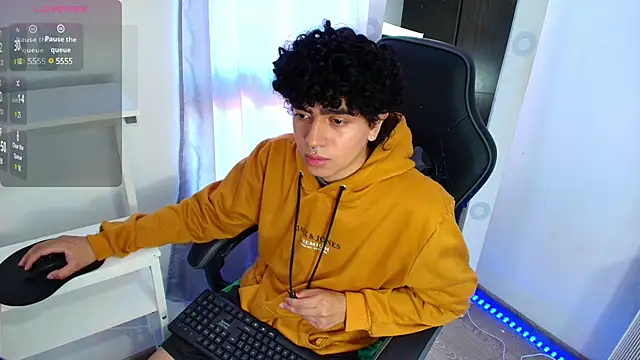  nickconnor01 online show from 01-22-25, 07:45