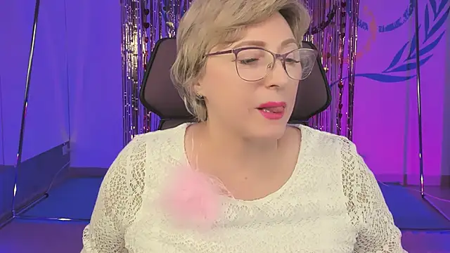 sugar vivien online show from 02-19-25, 12:11