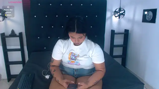 Mels  online show from 02-20-25, 10:26