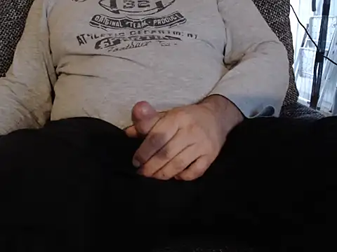 Snapshot of Alex-Mya chatting on 09-27-25, 05:34 Alex-Mya online show from 09-27-25, 05:34