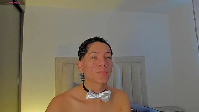 JulianRose 1 online show from 09-13-25, 09:03