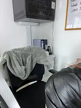 Eyleen 24 online show from 02-22-25, 07:03