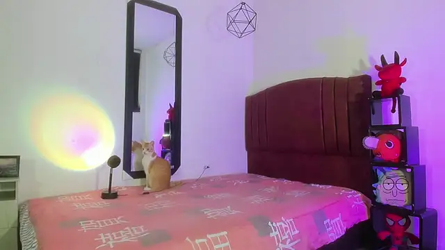 Snapshot of alisson_zafiro_ chatting on 12-18-24, 09:14 alisson zafiro online show from 12-18-24, 09:14