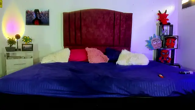 Snapshot of alisson_zafiro_ chatting on 01-09-25, 04:06 alisson zafiro online show from 01-09-25, 04:06