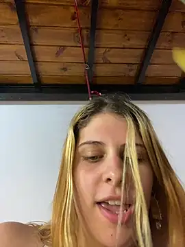 Snapshot of FlorBich chatting on 02-22-25, 09:26 FlorBich online show from 02-22-25, 09:26