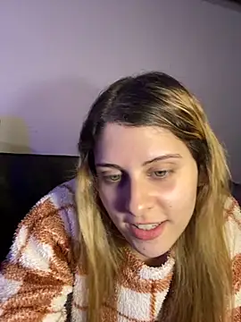 Snapshot of FlorBich chatting on 09-21-25, 07:32 FlorBich online show from 09-21-25, 07:32