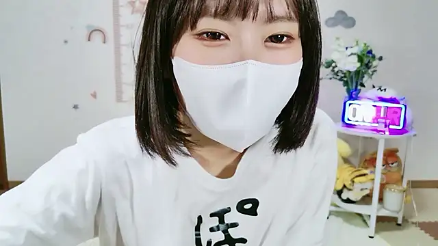 Snapshot of _Iroha_99 chatting on 04-27-26, 02:26 Iroha 99 online show from 04-27-26, 02:26
