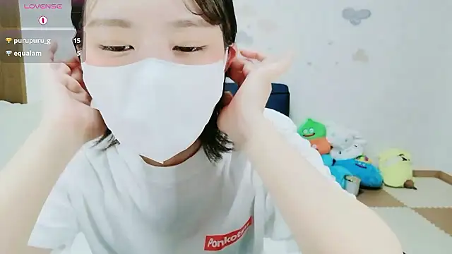 Snapshot of _Iroha_99 chatting on 07-24-26, 02:26 Iroha 99 online show from 07-24-26, 02:26
