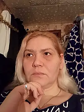 Snapshot of Minna_Jeannie chatting on 01-09-26, 01:41 Minna Jeannie online show from 01-09-26, 01:41