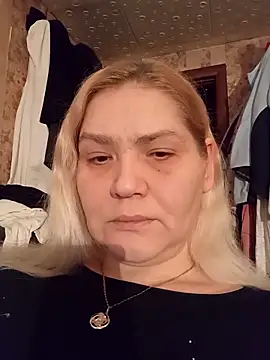 Snapshot of Minna_Jeannie chatting on 02-05-26, 01:21 Minna Jeannie online show from 02-05-26, 01:21