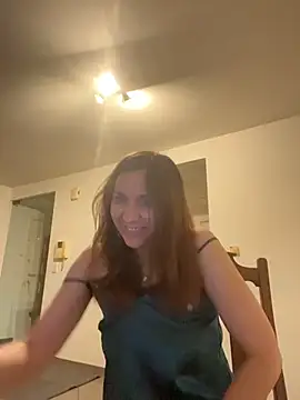 Snapshot of JasmineGlamour chatting on 07-15-26, 12:16 JasmineGlamour online show from 07-15-26, 12:16
