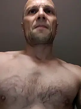 Snapshot of wedge75 chatting on 11-01-25, 06:10 wedge75 online show from 11-01-25, 06:10