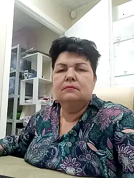 FantasyMichelle online show from 12-21-24, 01:42