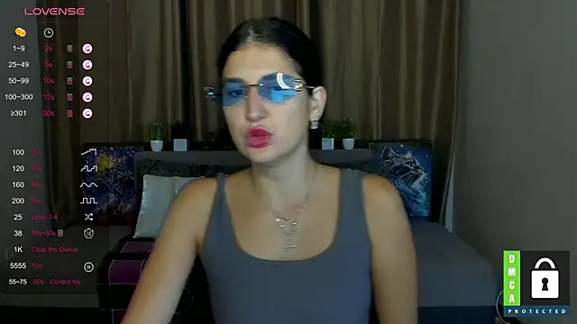 Alianna Solo Kisses online show from 09-23-25, 05:32