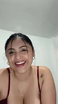 Snapshot of MelannyBell chatting on 02-06-25, 06:24 MelannyBell online show from 02-06-25, 06:24