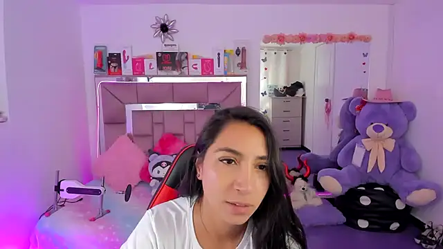 Snapshot of AriadnaCappelletty chatting on 07-04-26, 04:35 AriadnaCappelletty online show from 07-04-26, 04:35