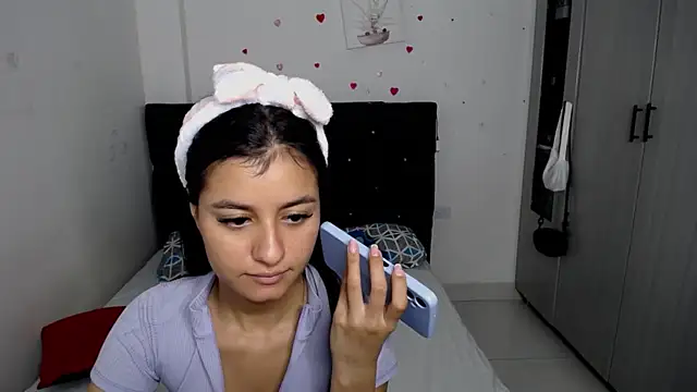 floweer  online show from 02-27-26, 02:22