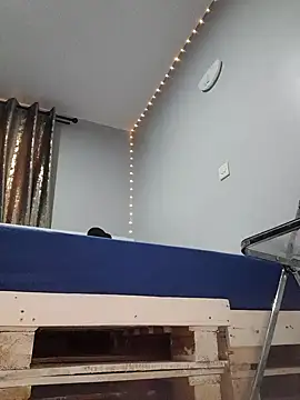 Snapshot of kinkybeby chatting on 02-05-25, 05:41 kinkybeby online show from 02-05-25, 05:41