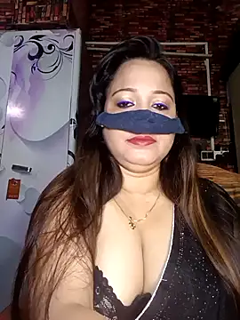 albelasummi702 online show from 03-10-26, 12:15