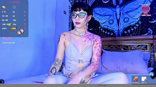 Snapshot of yourrosenrot chatting on 04-21-26, 02:26 yourrosenrot online show from 04-21-26, 02:26