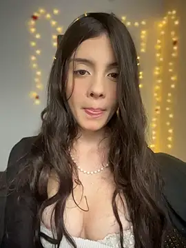 Snapshot of scofty chatting on 02-08-26, 04:10 scofty online show from 02-08-26, 04:10