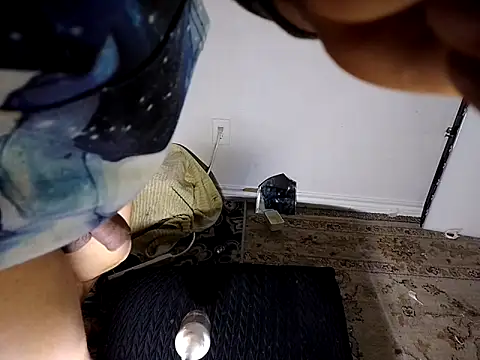 Snapshot of Amarok39 chatting on 03-20-25, 11:05 Amarok39 online show from 03-20-25, 11:05