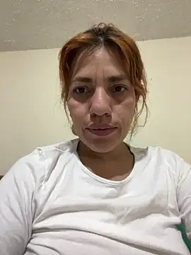 Snapshot of lia_huan chatting on 03-18-25, 02:04 lia huan online show from 03-18-25, 02:04