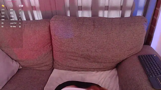 Snapshot of lia_huan chatting on 03-22-25, 07:53 lia huan online show from 03-22-25, 07:53