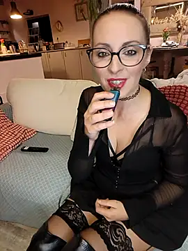 Jade Emeraud online show from 03-17-25, 07:58