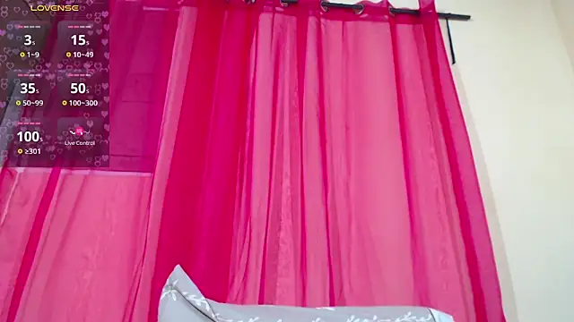 RominaFiore  online show from 01-19-25, 11:10