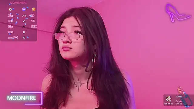 Snapshot of moonfiredancer chatting on 11-26-25, 07:48 moonfiredancer online show from 11-26-25, 07:48