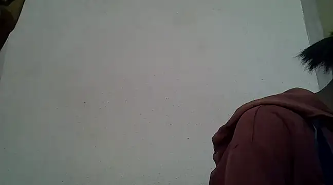 Snapshot of ElianeHot chatting on 02-23-25, 07:33 ElianeHot online show from 02-23-25, 07:33