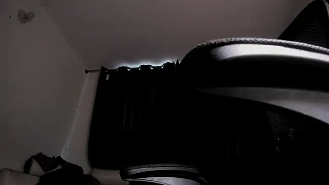 Snapshot of s_sven03 chatting on 06-10-26, 10:41 s sven03 online show from 06-10-26, 10:41