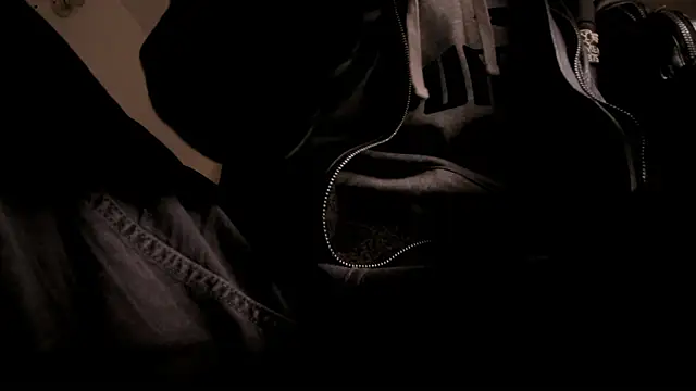 Snapshot of s_sven03 chatting on 07-11-26, 01:30 s sven03 online show from 07-11-26, 01:30