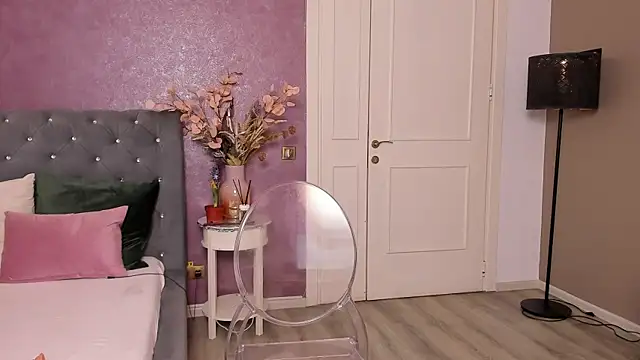 CarlaReysX online show from 03-09-25, 01:59