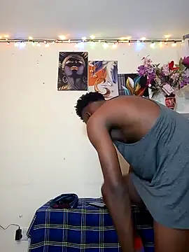 Snapshot of Moteroxz chatting on 12-05-24, 04:09 Moteroxz online show from 12-05-24, 04:09