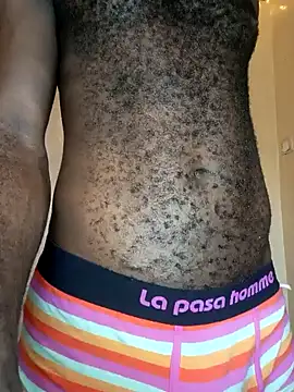 Snapshot of Moteroxz chatting on 01-24-25, 04:59 Moteroxz online show from 01-24-25, 04:59