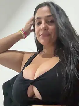 Taylortits online show from 01-04-25, 11:59