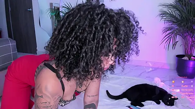 pretty pettite online show from 12-14-24, 09:56