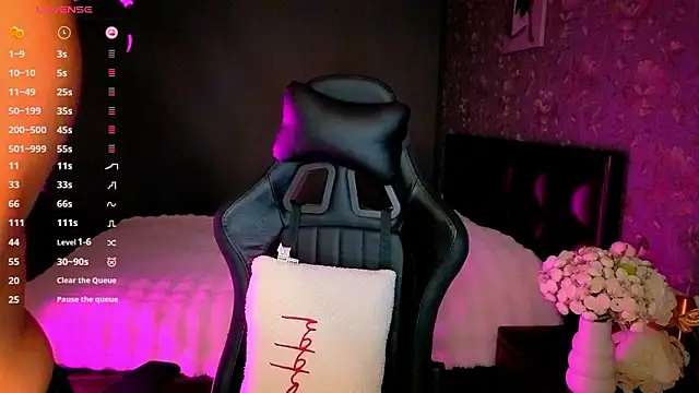 babyleilaa online show from 02-18-26, 09:55