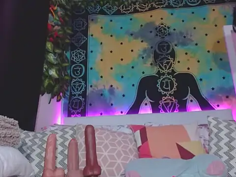 chanel 1041 online show from 12-18-25, 08:26