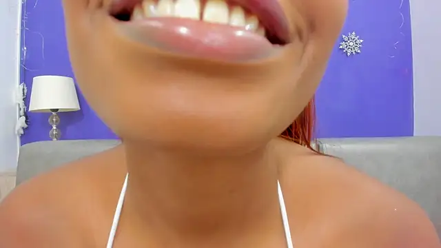 Snapshot of ShantalGomes chatting on 06-09-26, 08:09 ShantalGomes online show from 06-09-26, 08:09