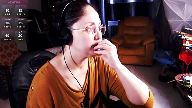 Imperatriza online show from 10-29-25, 01:57