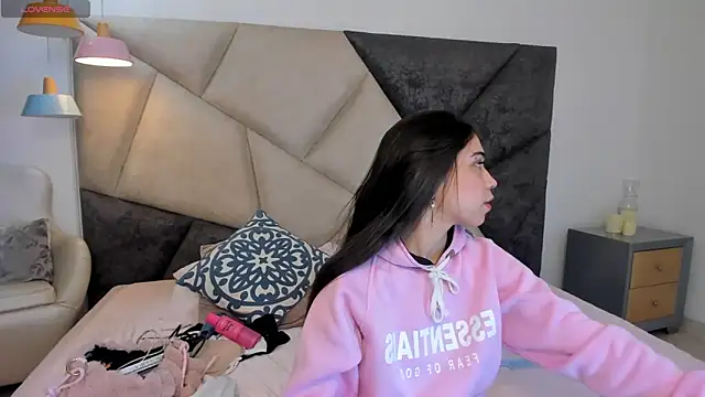 FaloonRoussel online show from 10-03-25, 06:38