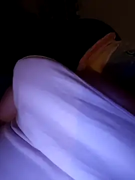 Snapshot of poussychats chatting on 01-11-25, 09:36 poussychats online show from 01-11-25, 09:36