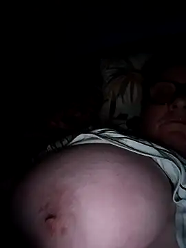 Snapshot of poussychats chatting on 01-28-25, 12:57 poussychats online show from 01-28-25, 12:57