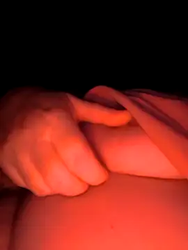 Snapshot of poussychats chatting on 09-27-25, 10:59 poussychats online show from 09-27-25, 10:59