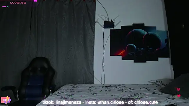 Snapshot of ethan_chloeee chatting on 12-02-24, 02:42 ethan chloeee online show from 12-02-24, 02:42